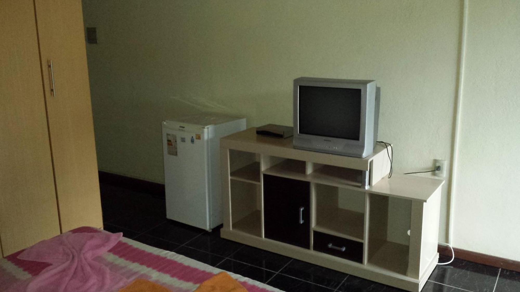Hospedaria - Hostel Gamboa アングラドスレイス 部屋 写真