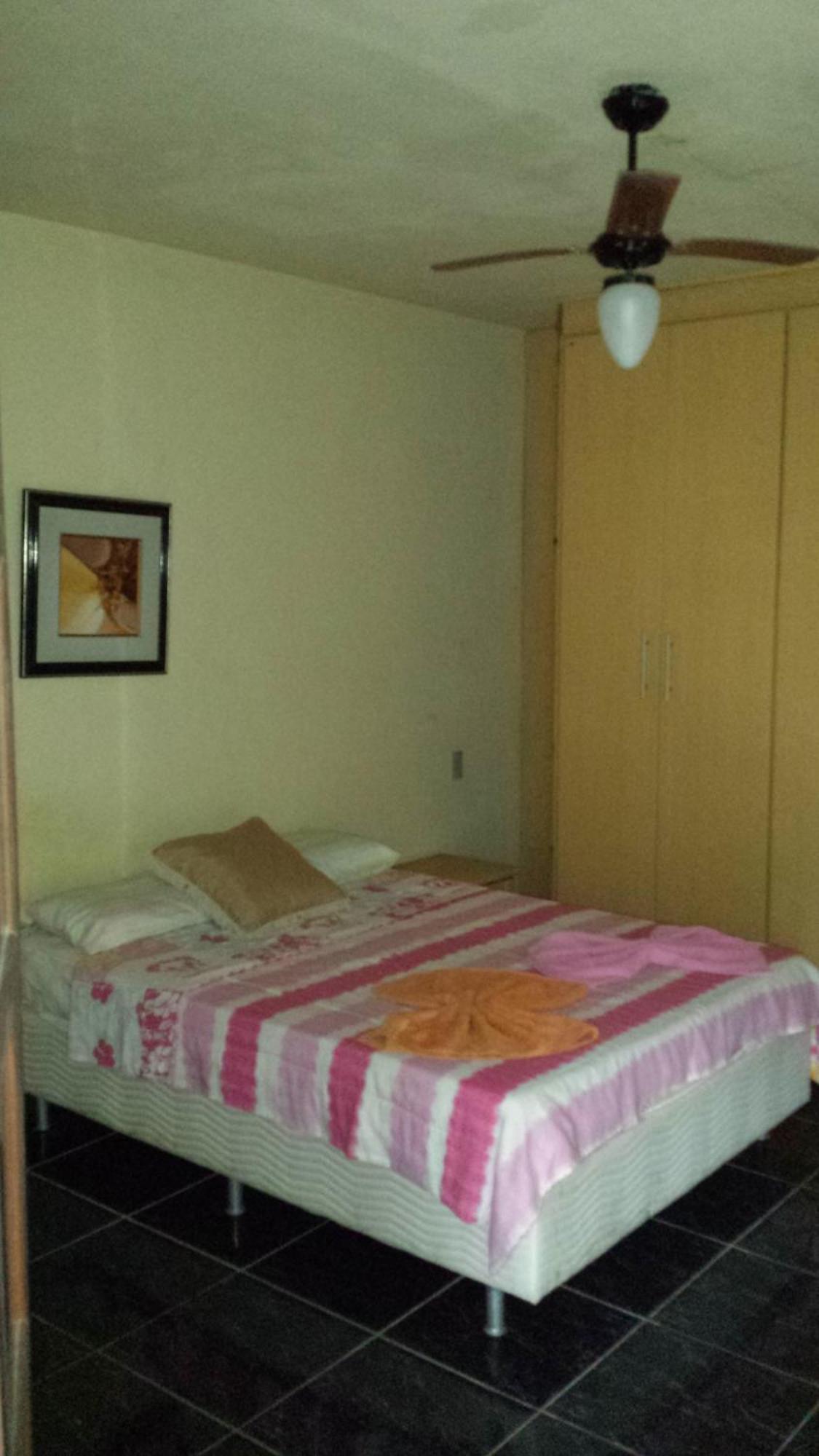 Hospedaria - Hostel Gamboa アングラドスレイス 部屋 写真