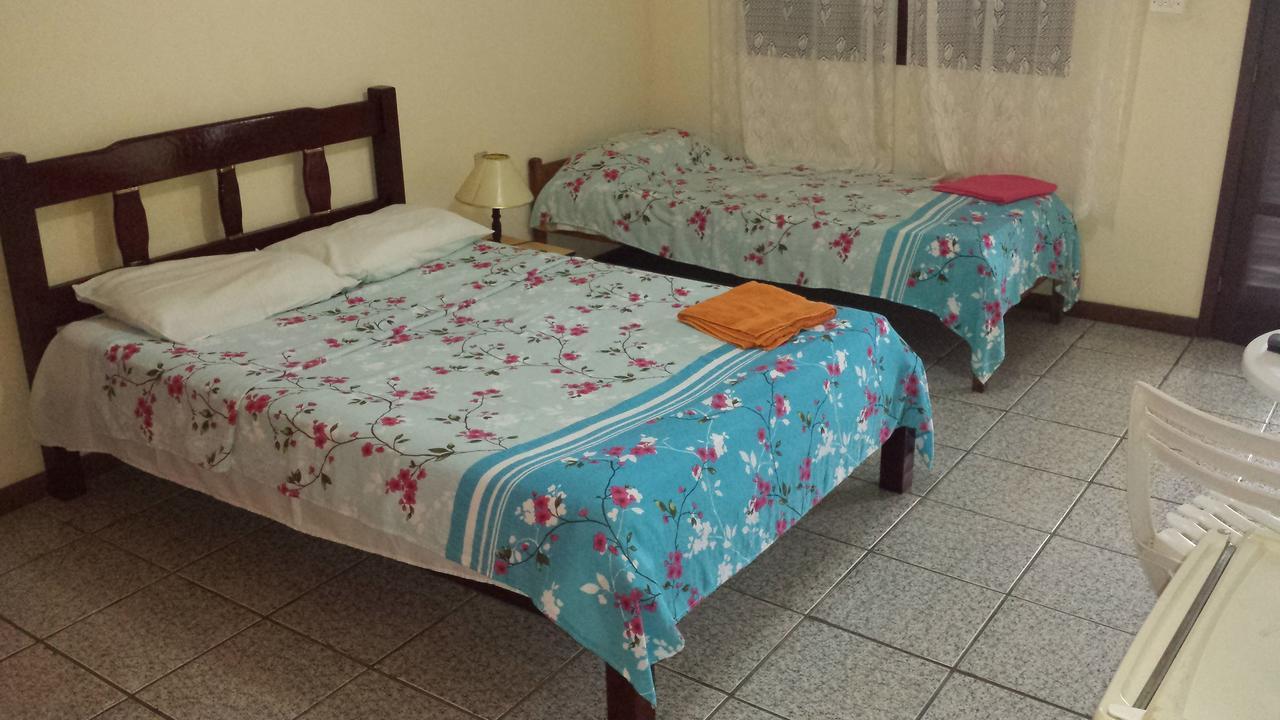 Hospedaria - Hostel Gamboa アングラドスレイス エクステリア 写真